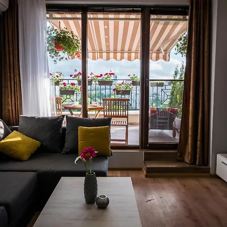 Sky Garden Apartman *